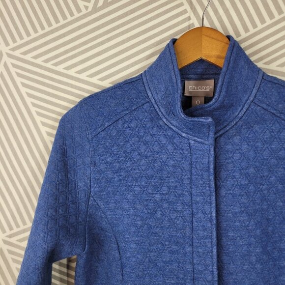 Chicos Size 0 Small Quilted Jacket Cardigan Sweatshirt Blue Snap Up Warm Womens - Picture 2 of 5